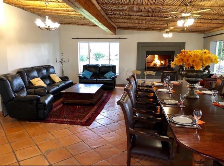 5 Bedroom Property for Sale in Paarl South Western Cape